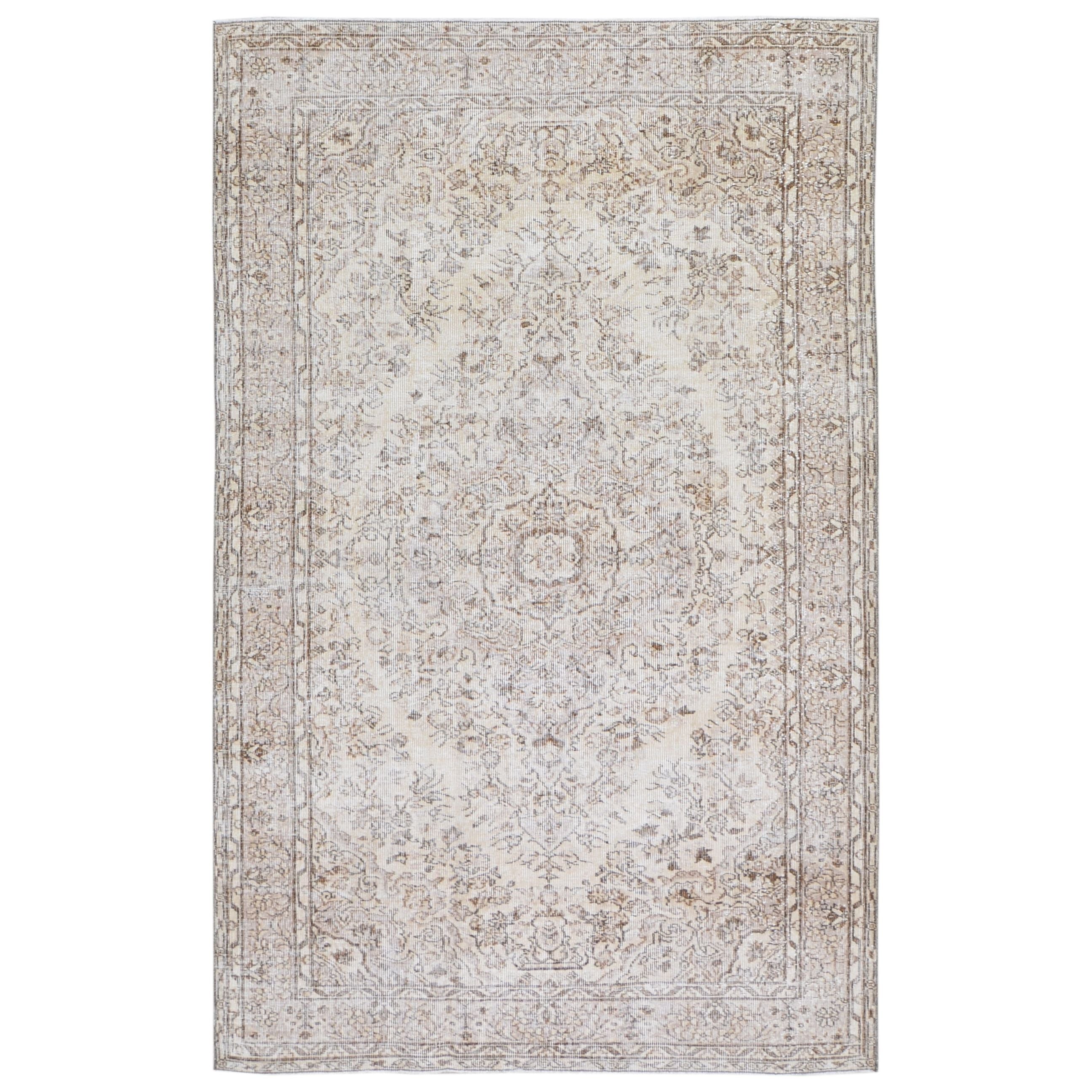 The Vintage Cheval Rug features beautiful design of the old traditional layout. This rug is easy to maintain and clean because of it’s very little shedding. A perfect rug for your entryway, living and other space. Amethyst Home provides interior design services, furniture, rugs, and lighting in the Kansas City metro area.