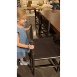 Chaise de salle à manger en cuir Kena - Modèle au sol