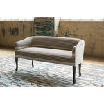 Grade : Q Amethyst Home provides interior design, new home construction design consulting, vintage area rugs, and lighting in the Kansas City metro area.