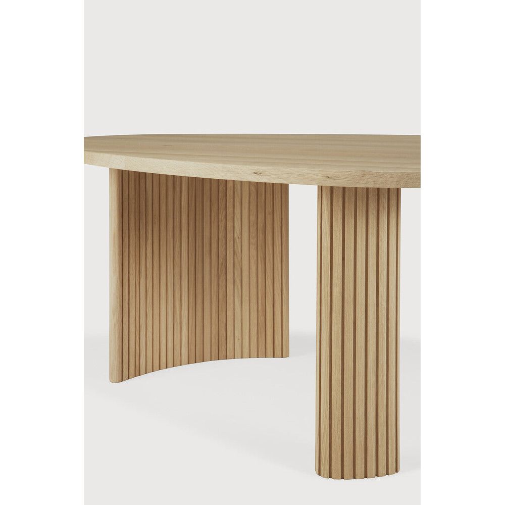 Featuring Boomerang Oak Coffee Table by Ethnicraft at Amethyst Home. Playful, pebble shapes set on a beautiful, folded, base. The Boomerang coffee table is a fantastic and well-proportioned addition to any space. Configured with the two sizes together, or as a stand-alone, this design is sure to capture attention.Adjustable Feet : NoBrushed : NoCollection : BoomerangFinish : OiledFloo. Amethyst Home provides interior design, new construction, custom furniture, and area rugs in the Tampa metro area