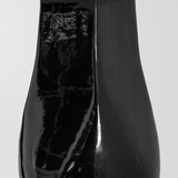 Featuring Cabazon 25" Table Lamp Raven Black by Visual Comfort at Amethyst Home. Illuminate your space with the sleek and timeless Cabazon 25" Table Lamp. Featuring a Raven Black finish, this elegant lamp adds a touch of sophistication to any room. Create an ambiance of luxury and style with this premium product.
Overall Dimensions: 19.5" L x 19.5" W x 24.5" HWeight: 17 lbs.. Amethyst Home provides interior design, new construction, custom furniture, and area rugs in the Nashville metro area