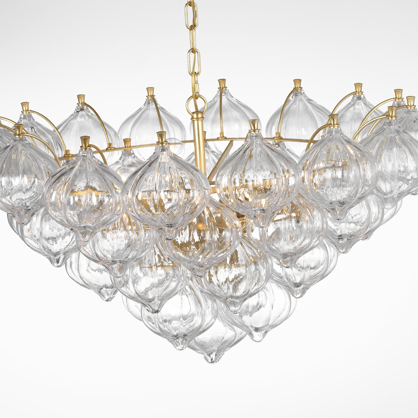 Featuring Caselli 36" Basket Chandelier Gild by Visual Comfort at Amethyst Home. Caselli 36" Basket Chandelier in Gild with Clear Glass
Overall Dimensions: 35.75" L x 35.75" W x 19.25" HWeight: 42 lbs.. Amethyst Home provides interior design, new construction, custom furniture, and area rugs in the Scottsdale metro area