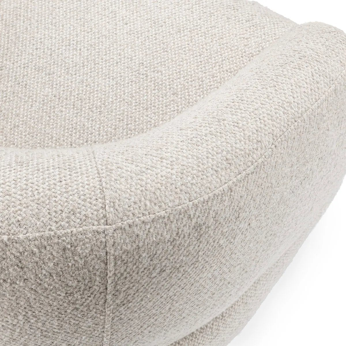  Amethyst Home provides interior design, new home construction design consulting, vintage area rugs, and lighting in the Calabasas metro area.