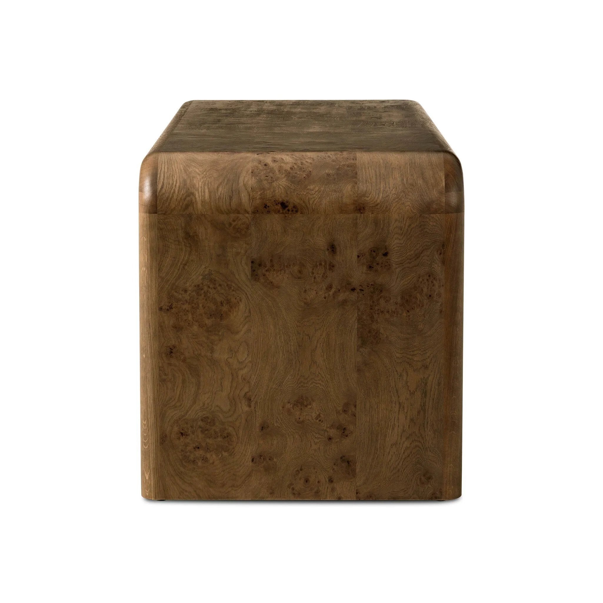 As enthusiasts of organic modern aesthetics at Amethyst, we love the optimistic inspired Daven Desk - Rye Medium Burl Oak Veneer. This item pairs well with other brands such as Ethnicraft and is perfect for modern homes Amethyst Home provides interior design, new home construction design consulting, vintage area rugs, and lighting in the Scottsdale metro area.