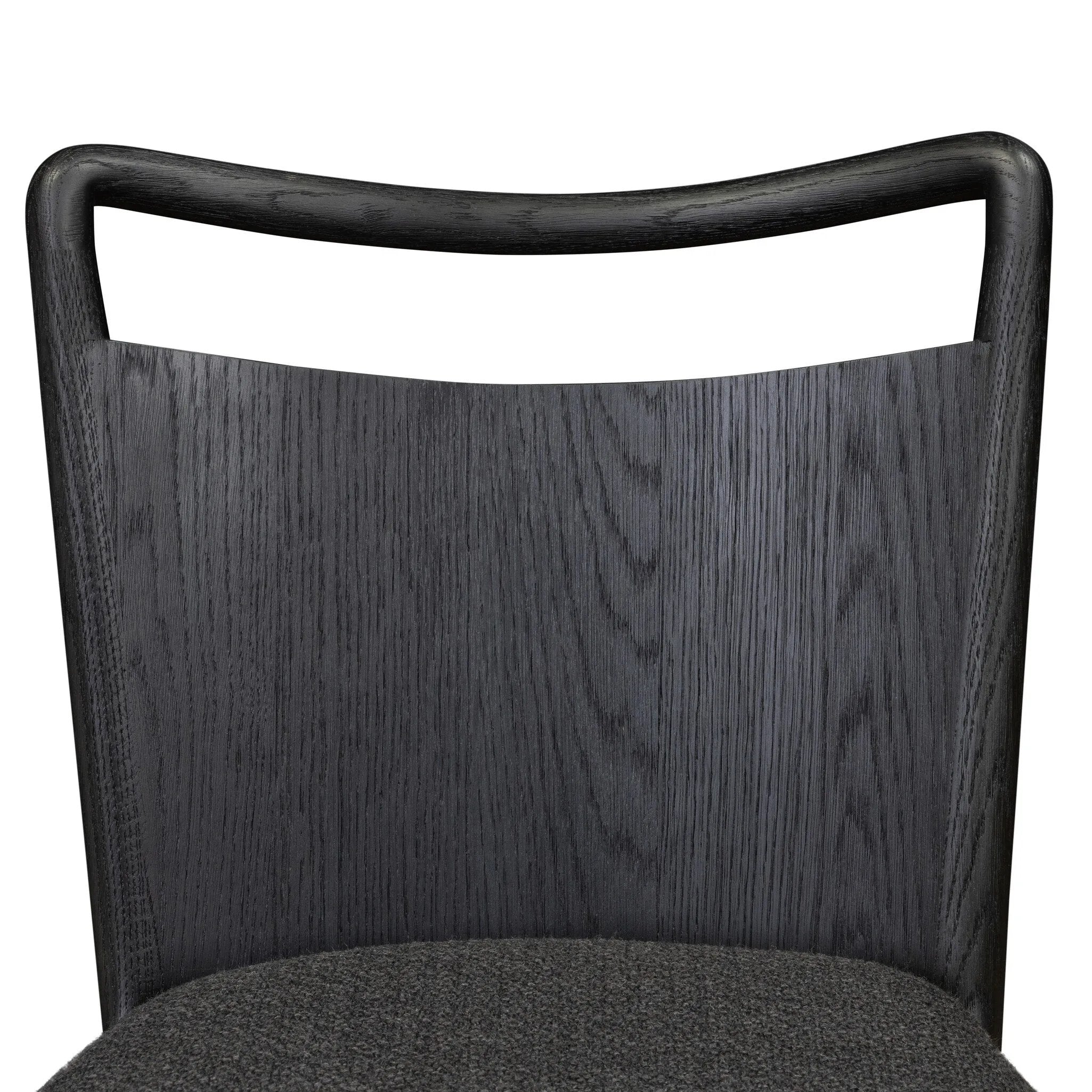 As enthusiasts of modern style at Amethyst, we love the warm modern inspired Jessen Dining Chair - Gibson Black. This item pairs well with other brands such as Surya and is perfect for eclectic homes Amethyst Home provides interior design, new home construction design consulting, vintage area rugs, and lighting in the Austin metro area.