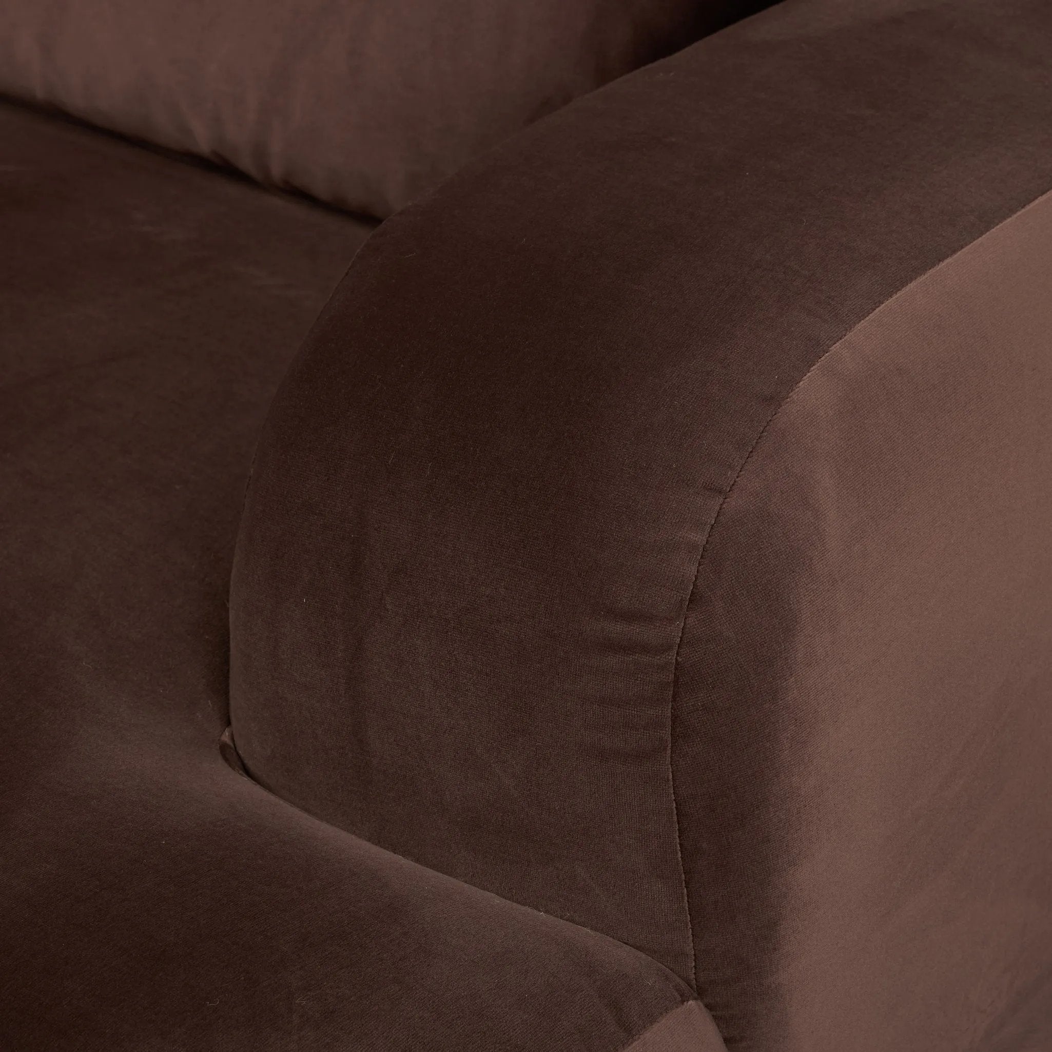 Featuring Benito Surrey Cocoa Sofa by Four Hands at Amethyst Home. Pump up the volume. Sculptural, shapely and finely tailored. Plush chenille-like upholstery emits highs and lows for a refined look and textural feel with eye-catching highs and lows. Rounded edges and roomy seating space, plus pleated back cushions for comfort.Overall Dimensions: 90.00"w x 40.. Amethyst Home provides interior design, new home construction design consulting, vintage area rugs, and lighting in the Dallas metro area.