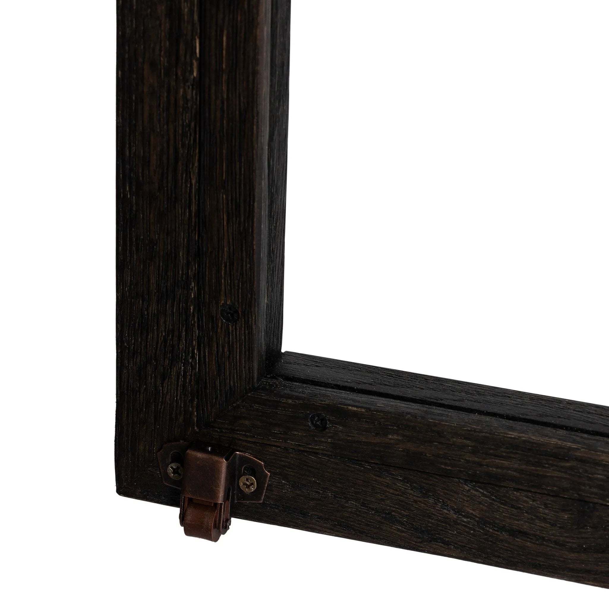 With rounded sides inspired by Eighties design, almond-finished oak brings depth into any room in your home. Spacious shelves