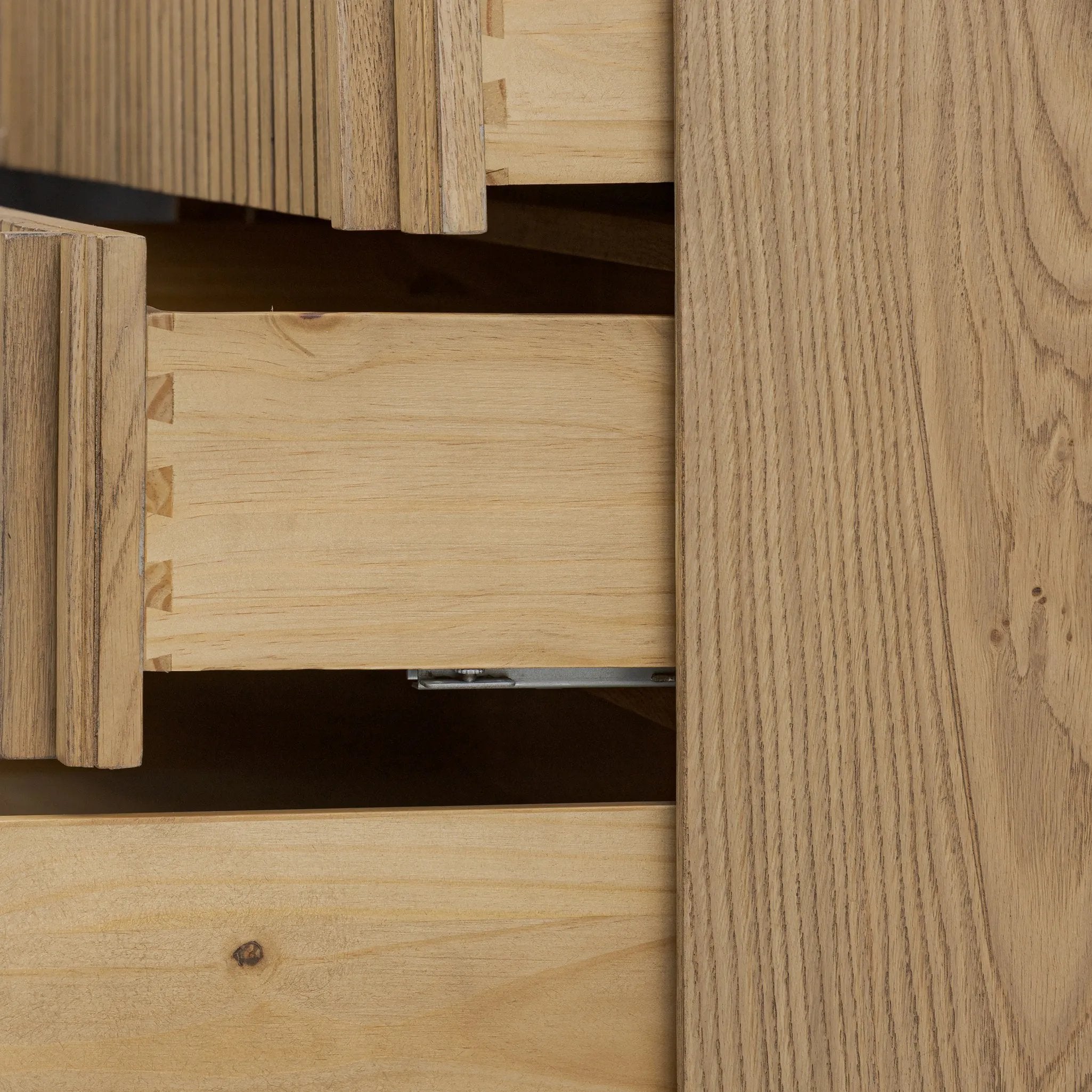  Amethyst Home provides interior design, new home construction design consulting, vintage area rugs, and lighting in the Washington metro area.