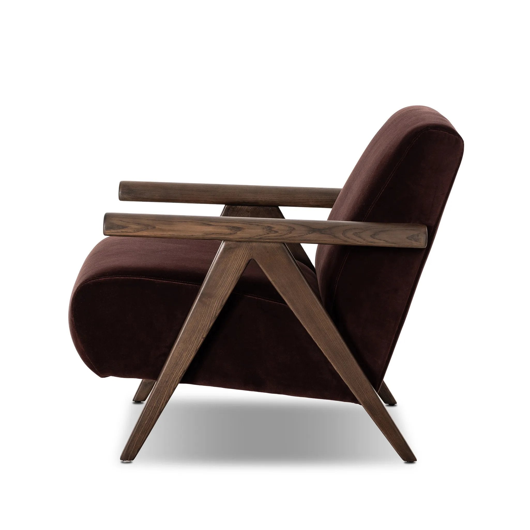 Oranda Round Dining Table 42 Amethyst Home provides interior design, new home construction design consulting, vintage area rugs, and lighting in the Park City metro area.