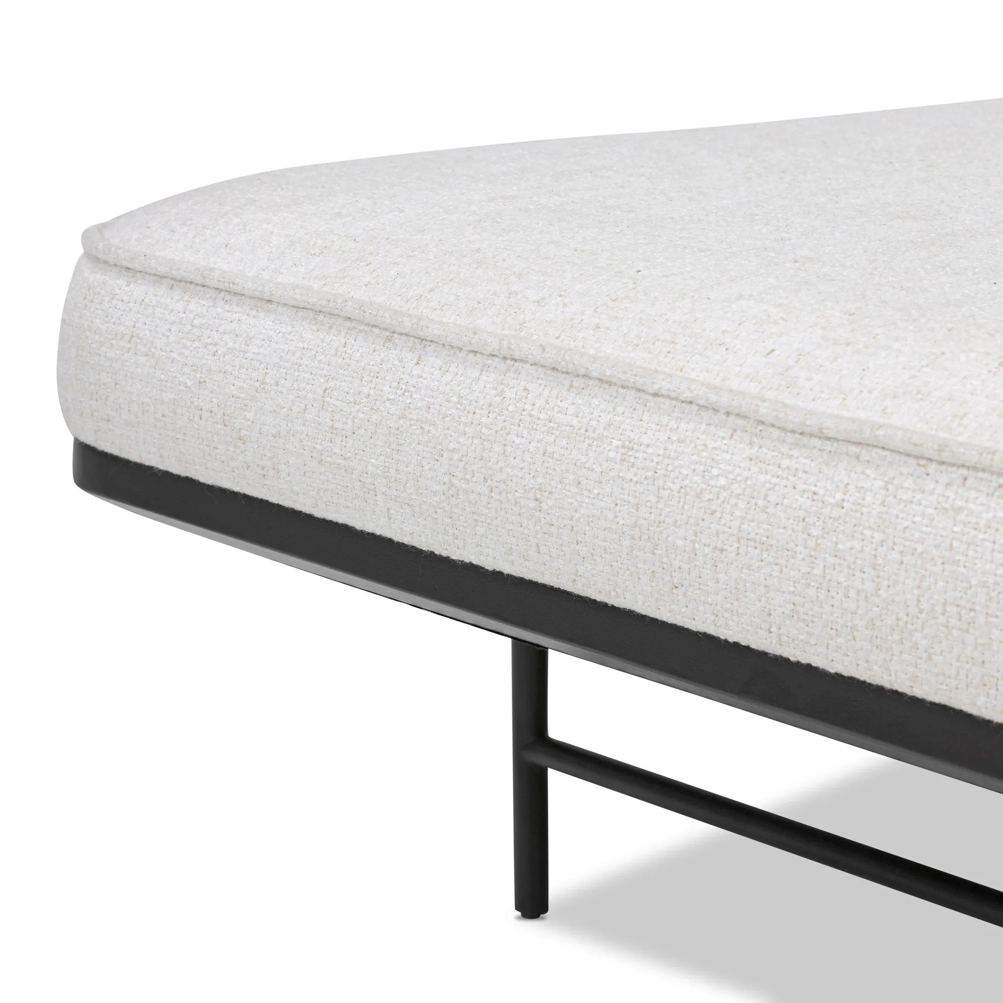  Amethyst Home provides interior design, new home construction design consulting, vintage area rugs, and lighting in the Kansas City metro area.