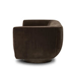  Amethyst Home provides interior design, new home construction design consulting, vintage area rugs, and lighting in the Calabasas metro area.