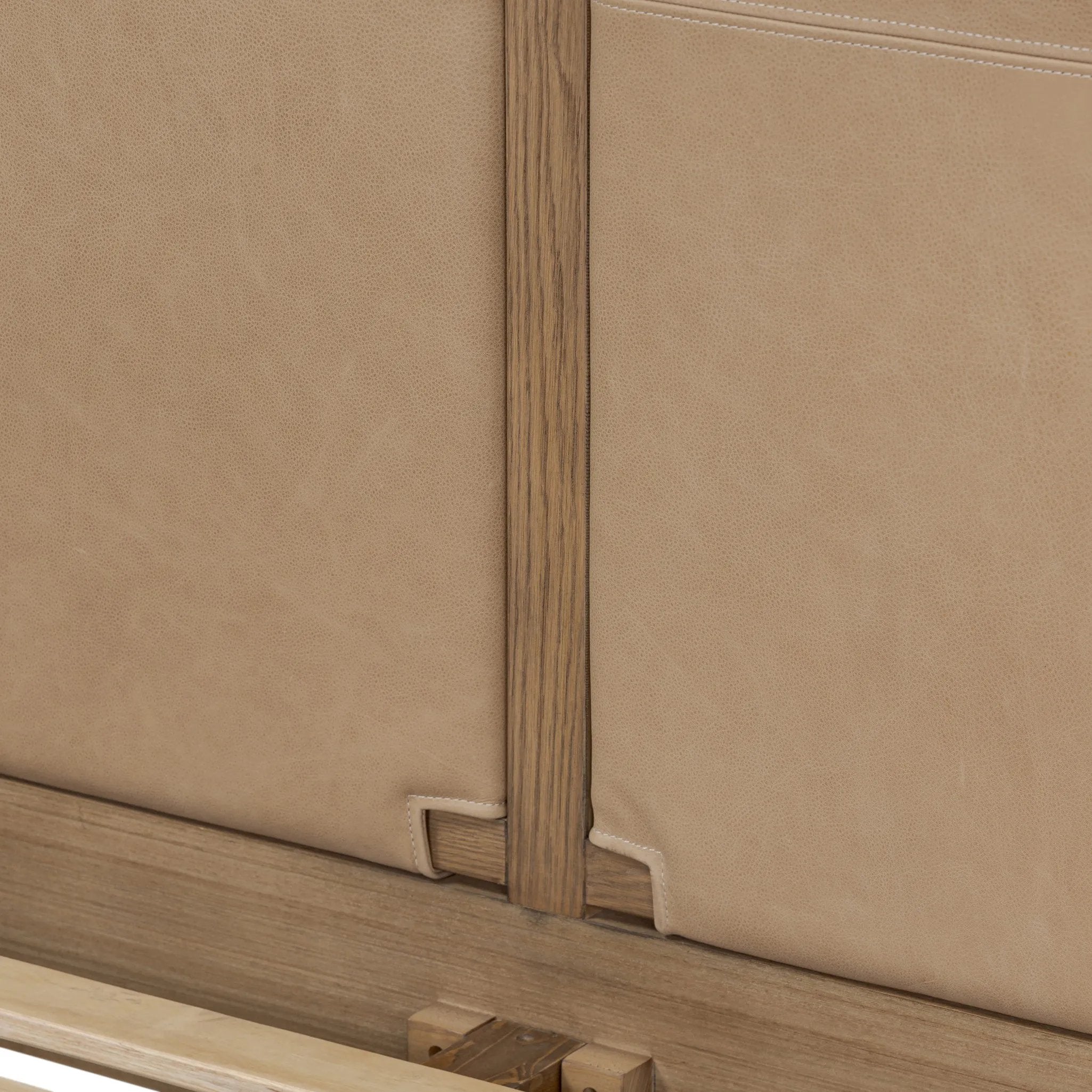  Amethyst Home provides interior design, new home construction design consulting, vintage area rugs, and lighting in the Des Moines metro area.