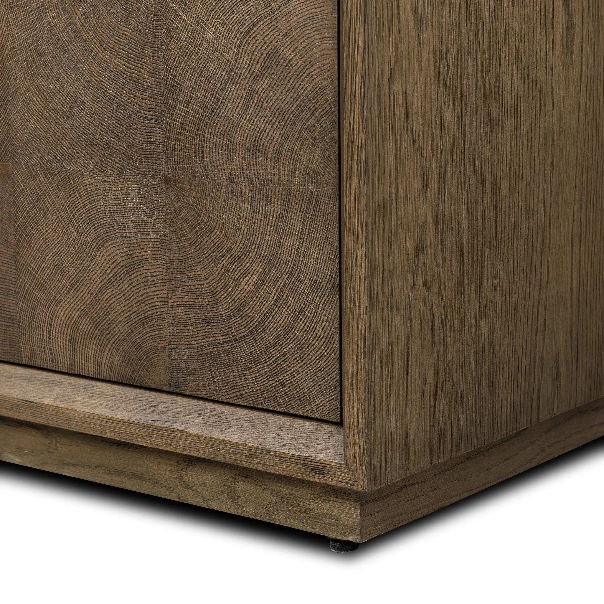 Influenced by contemporary design, this dresser’s simple frame showcases thick brown oak veneer with a tiled oyster cut pattern on the insert panels. Store your favorite clothing in four drawers with minimalist metal pulls.As fans of clean aesthetics at Amethyst, we love the nature inspired Salta 4 Drawer Dresser - Brown Oak Thin Oyster. Amethyst Home provides interior design, new home construction design consulting, vintage area rugs, and lighting in the San Diego metro area.