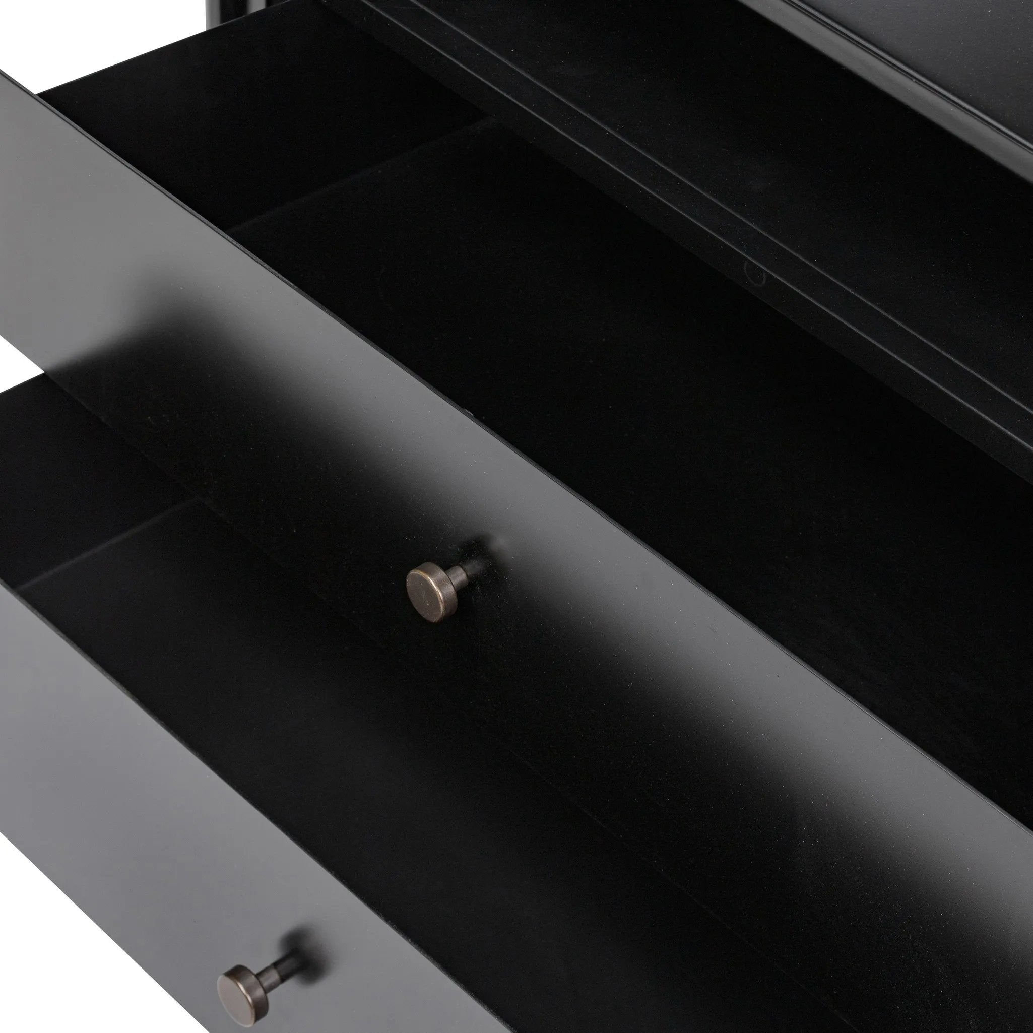  Amethyst Home provides interior design, new home construction design consulting, vintage area rugs, and lighting in the Winter Garden metro area.