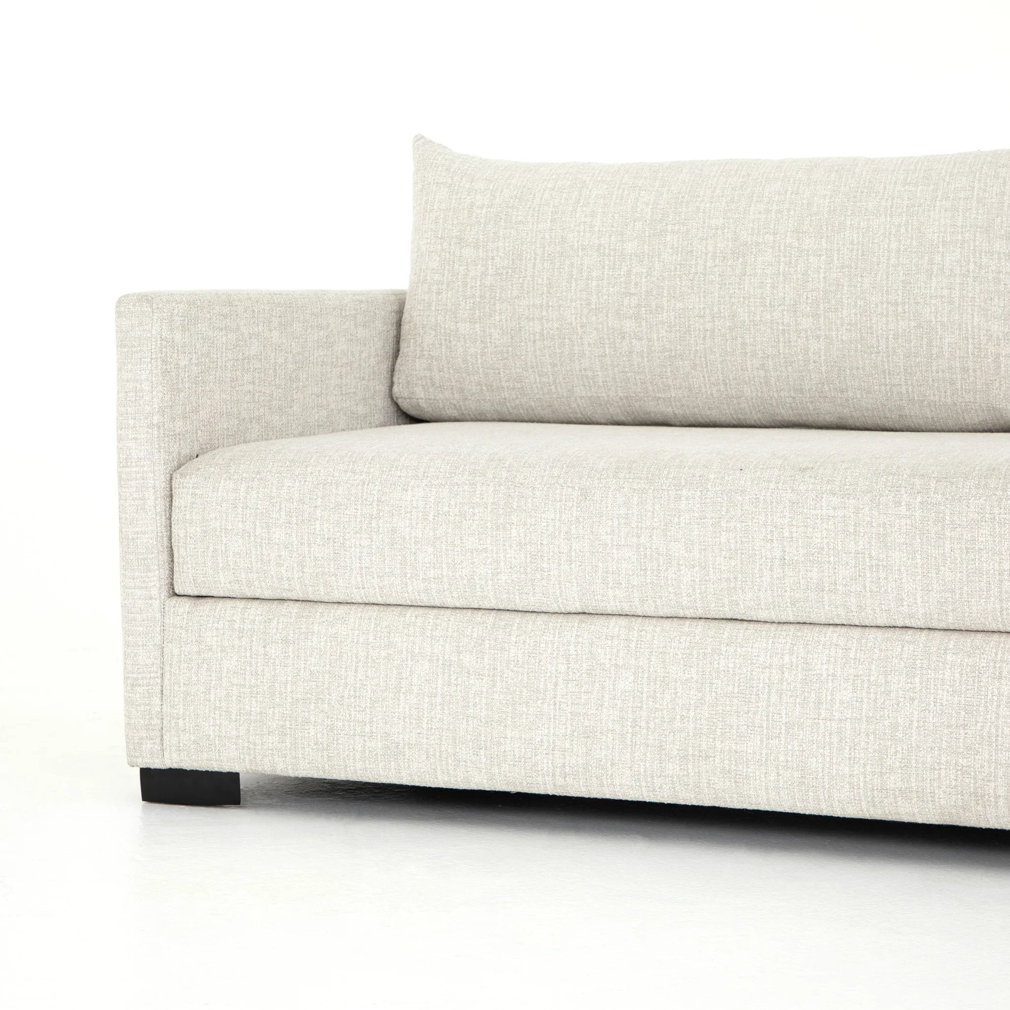 A simple, stylish silhouette redefines the classic sofa bed. With knife-edge pillows and high-performance upholstery, a discr