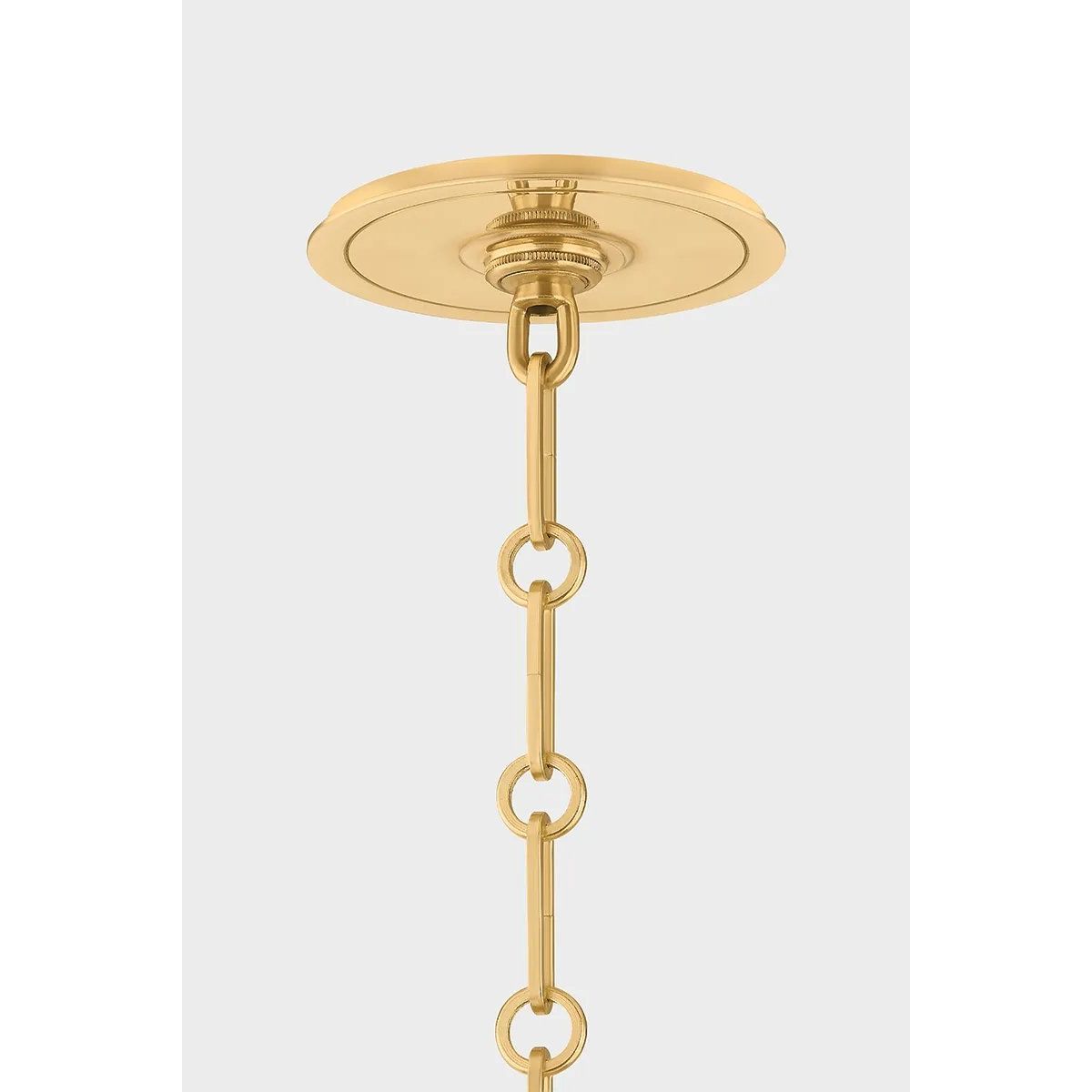 The Burghley family channels a tailored aesthetic with clean lines and sleek metal shades. Featuring Mark D. Sikes’ signature brass ball detail as well as stylish bolts securing the shades, Burghley makes heritage-inspired silhouettes feel fresh. Amethyst Home provides interior design, new home construction design consulting, vintage area rugs, and lighting in the Austin metro area.