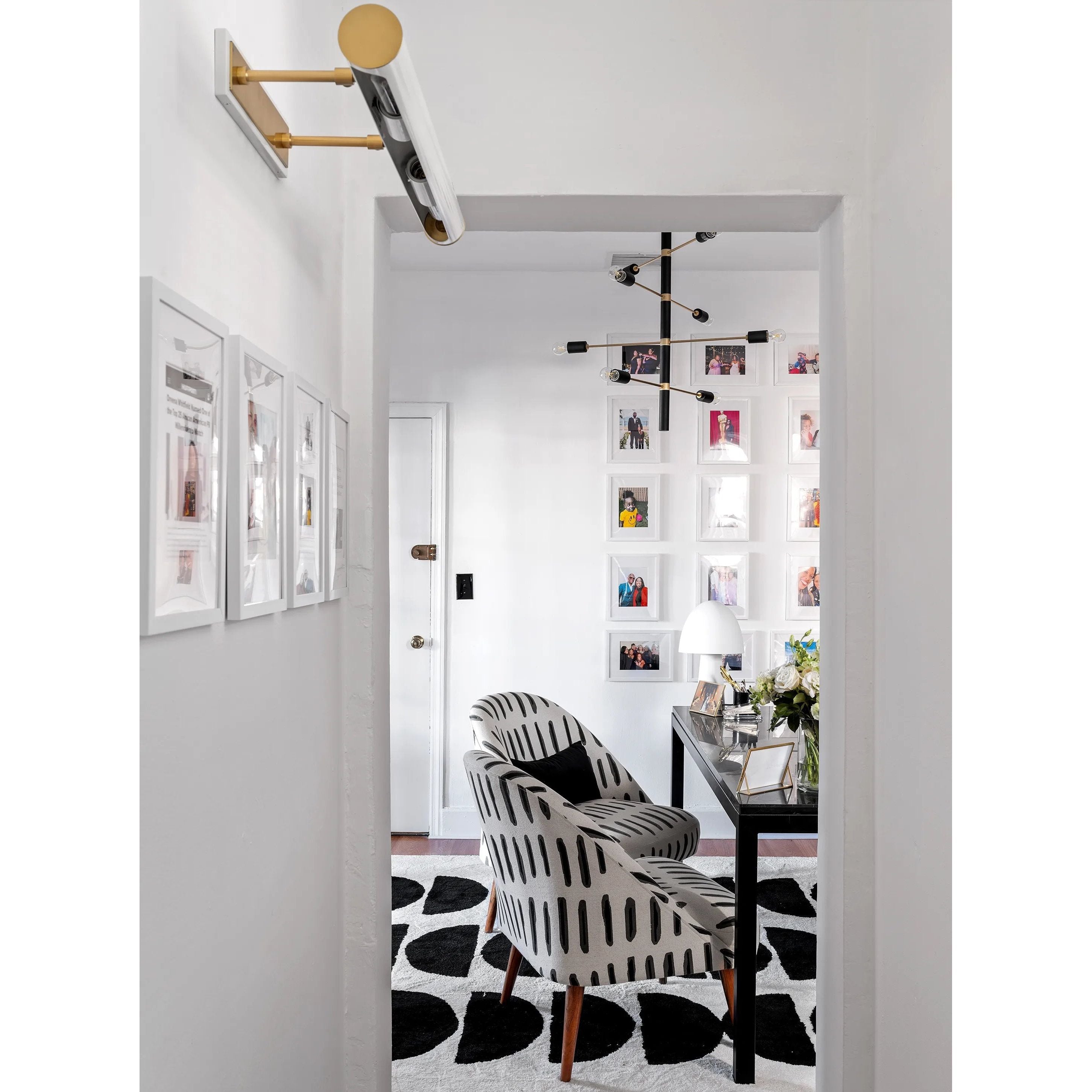 None Amethyst Home provides interior design, new home construction design consulting, vintage area rugs, and lighting in the Houston metro area.