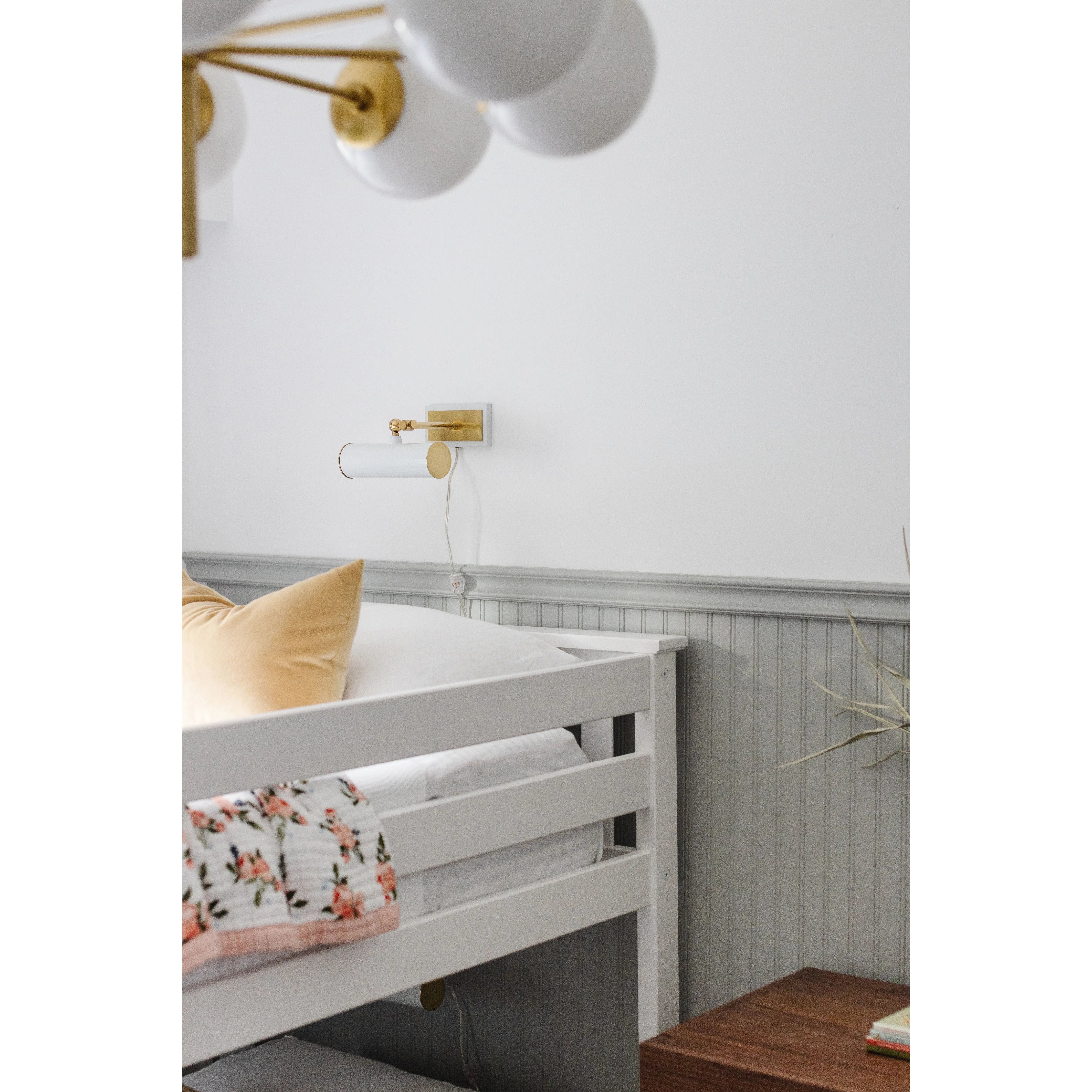 None Amethyst Home provides interior design, new home construction design consulting, vintage area rugs, and lighting in the San Diego metro area.