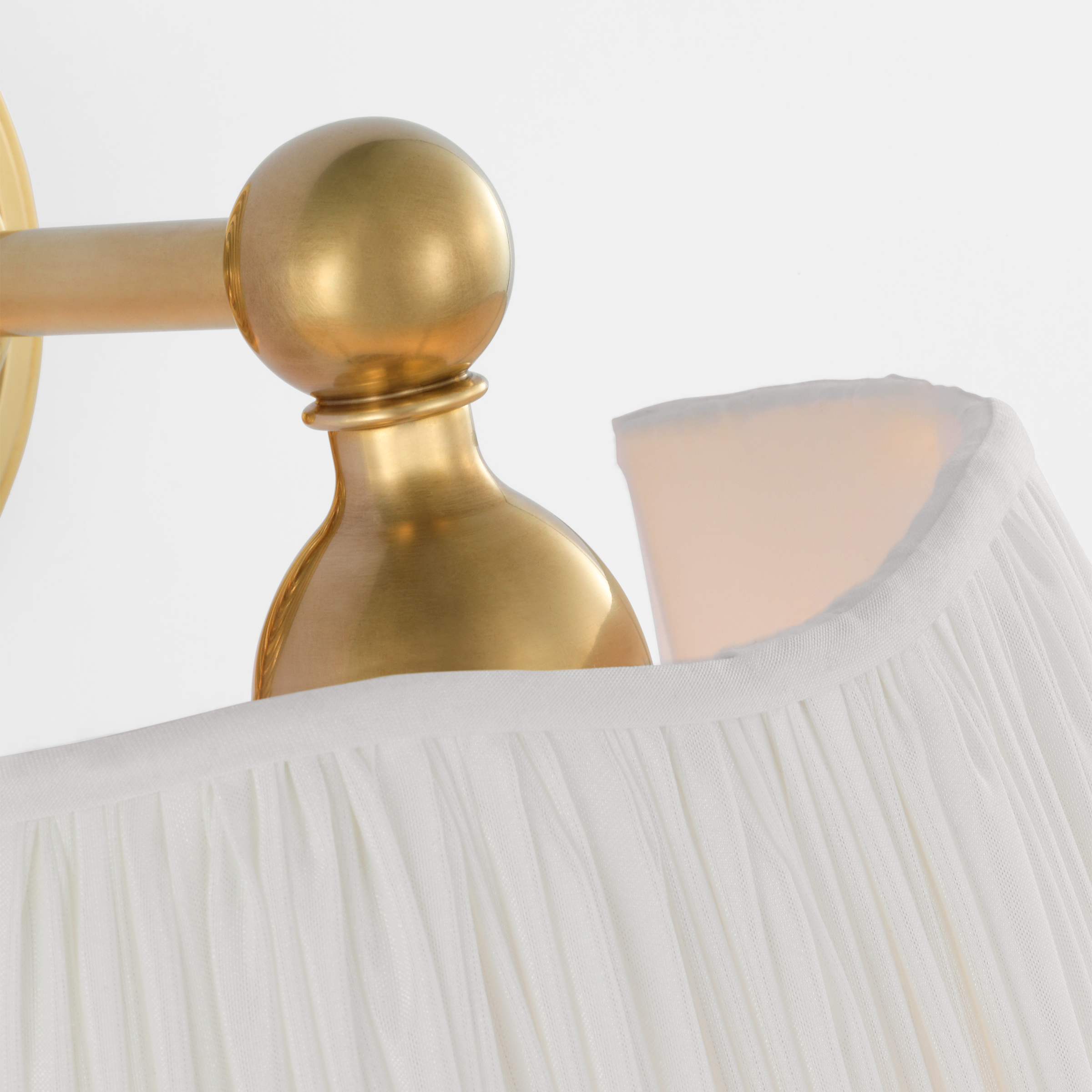 Featuring Matos 11" Sconce Hand-Rubbed Antique Brass by Visual Comfort at Amethyst Home. Introducing the Matos 11" Sconce Hand-Rubbed Antique Brass. Elevate any space with this stunning sconce, crafted with hand-rubbed antique brass for a luxe look. Add a touch of sophistication and elegance to your home with this timeless piece. Illuminate your space in style with Matos.
Overall Di. Amethyst Home provides interior design, new construction, custom furniture, and area rugs in the Seattle metro area