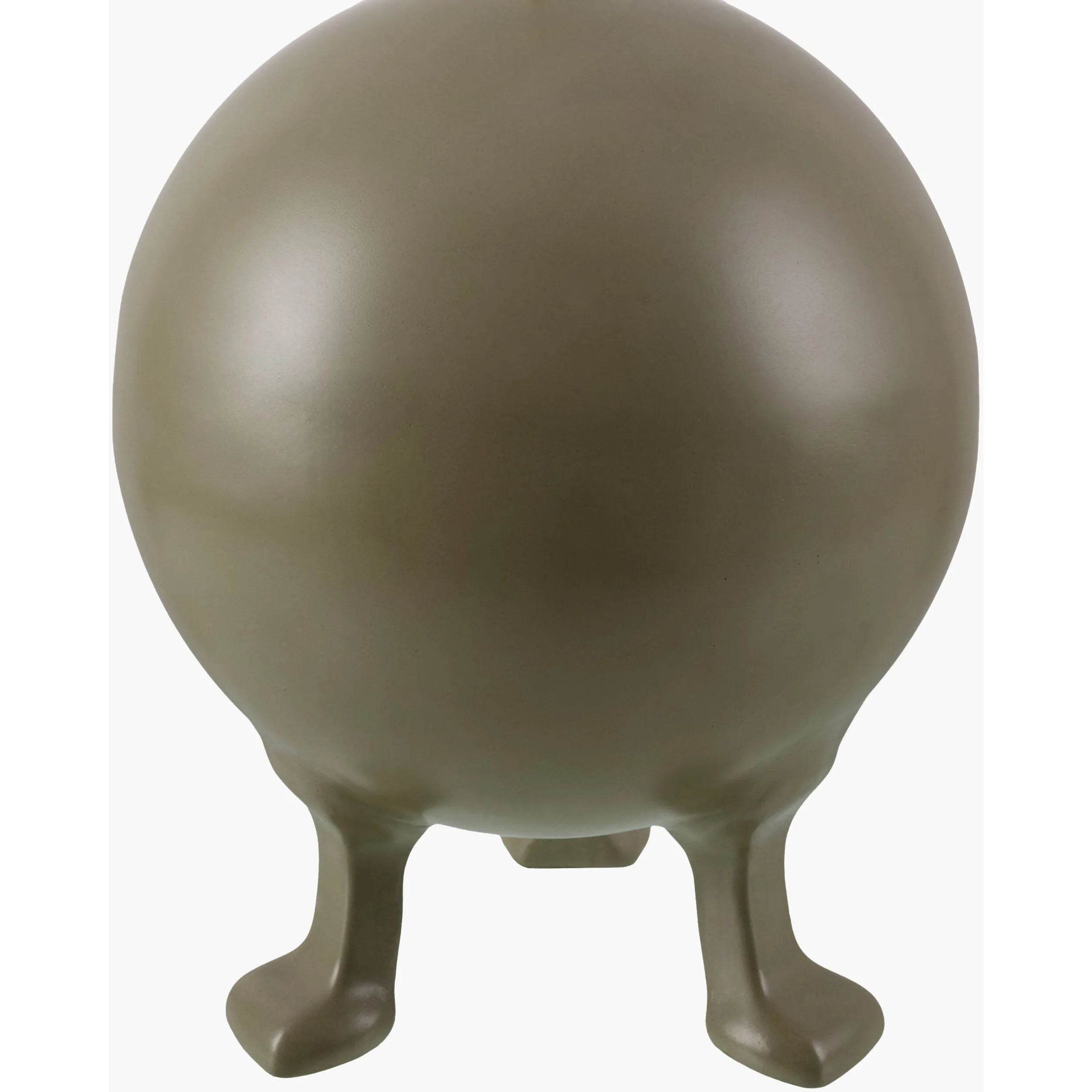 As enthusiasts of luxe aesthetics at Amethyst, we love the optimistic inspired Xian Accent Table Lamp. This item pairs well with other brands such as Verellen and is perfect for wabi sabi homes Amethyst Home provides interior design, new home construction design consulting, vintage area rugs, and lighting in the Salt Lake City metro area.