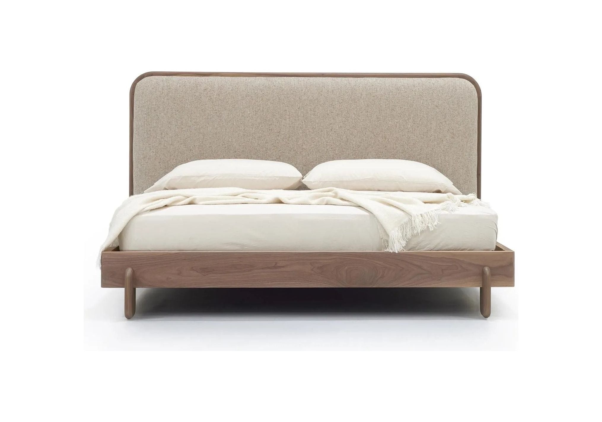  Amethyst Home provides interior design, new home construction design consulting, vintage area rugs, and lighting in the San Diego metro area.