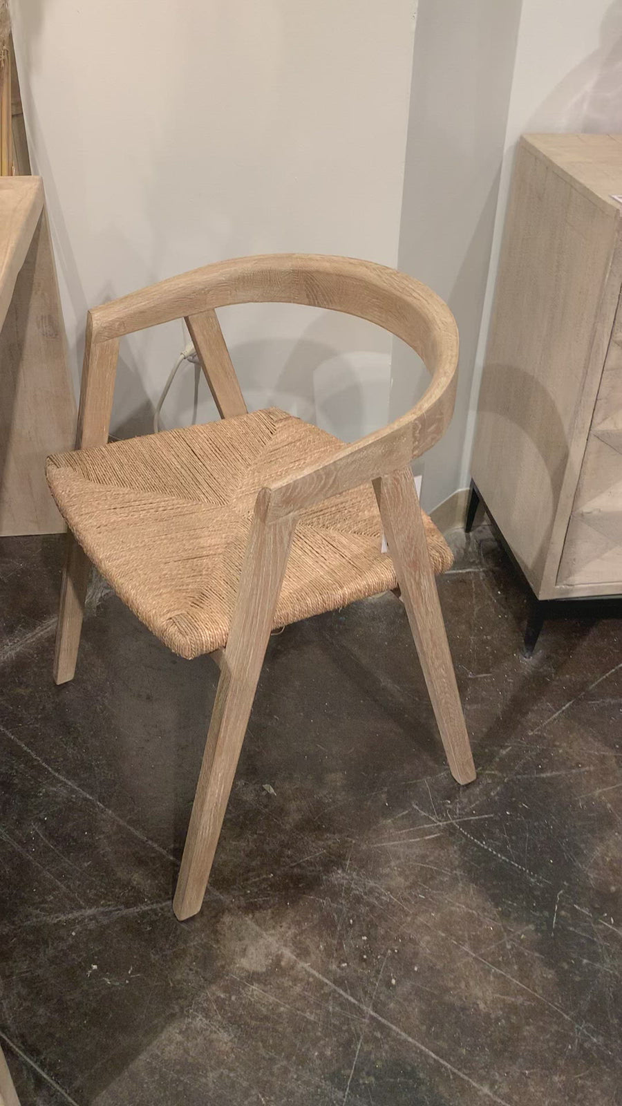 We love the oak sea grass seat of this Hansen Dining Chair. Comples the boho-chic look to any dining room or kitchen area.  OAK SEA GRASS Size: 23"l x 21"d x 30" h 