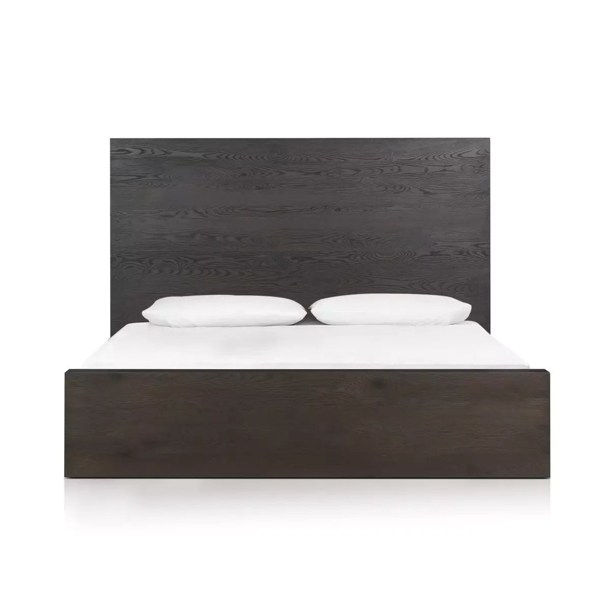 Minimalist and authentically platform, this resawn umber oak bed has a high-rise headboard for an understated modern look. Deep wood grain adds natural character.Collection: Hamilto Amethyst Home provides interior design, new home construction design consulting, vintage area rugs, and lighting in the Winter Garden metro area.