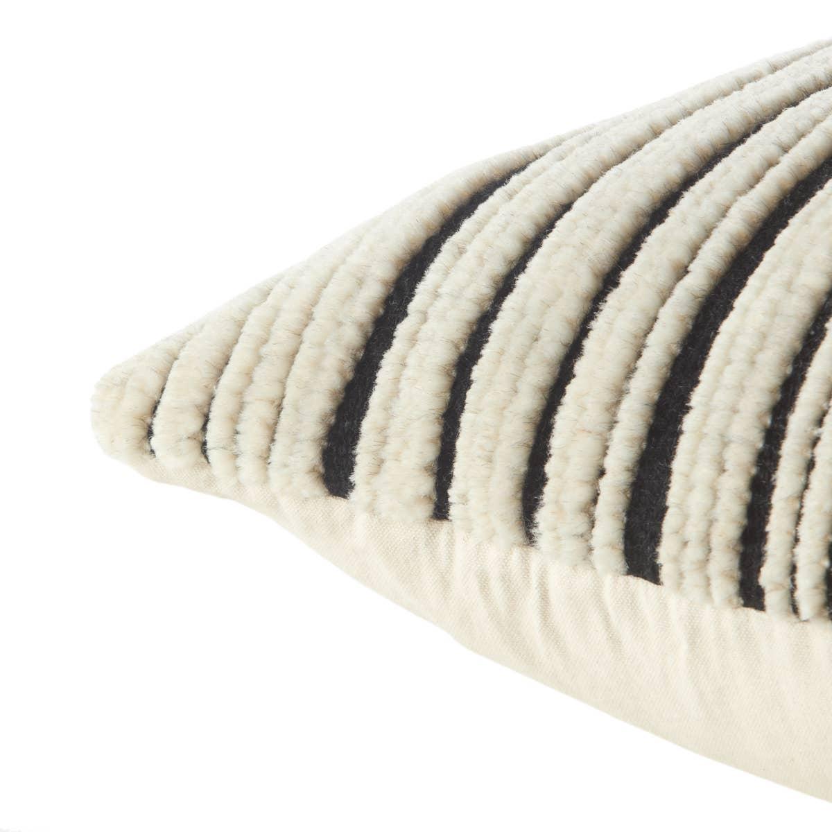 Montane Dayton Global Handmade Wool Indoor Pillow - Thumbnail 4