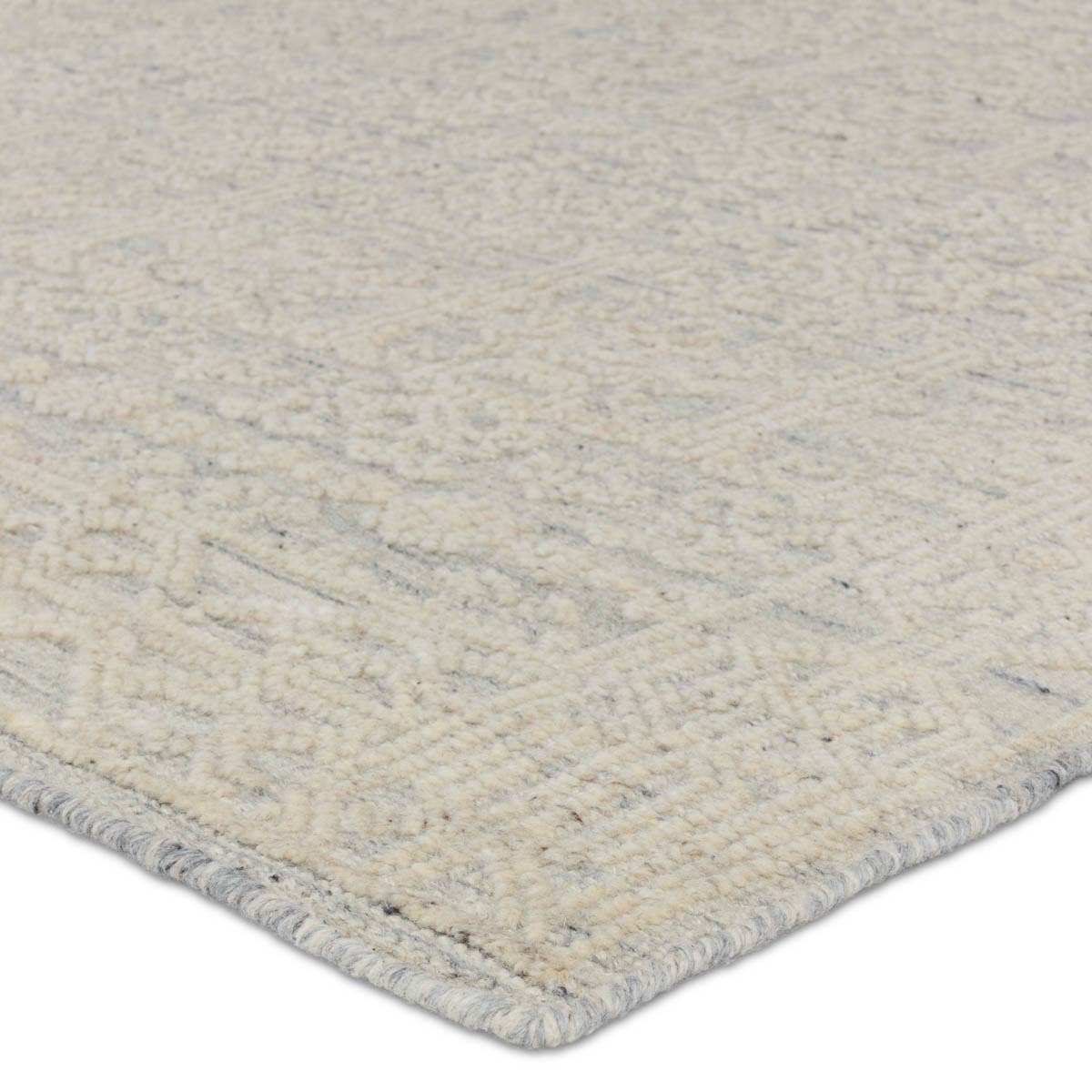 The captivating Reign Ria Rug by Jaipur Living introduces detail-rich design and inviting high-low pile to contemporary and traditional homes alike. Hand knotted by skilled artisans, the Ria wool rug creates depth and dimension with a cozy inviting cream and light blue palette. Amethyst Home provides interior design services, furniture, rugs, and lighting in the Omaha metro area.