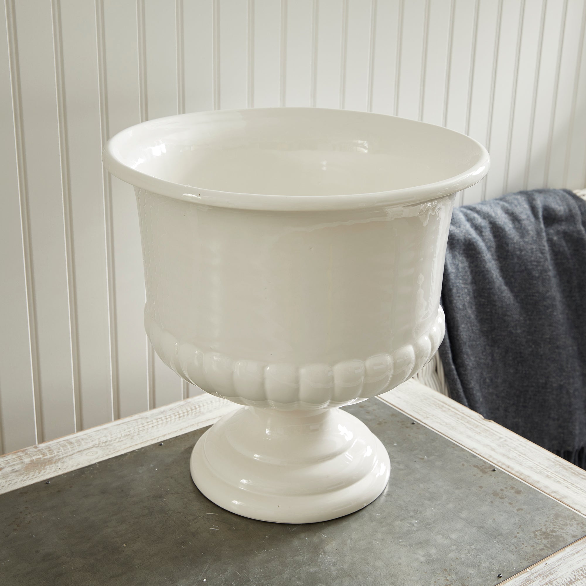 A real statement piece. The Mirabelle Pedestal Bowl is made in classic Italian style. A beautiful addition to any traditional to transitional space. Amethyst Home provides interior design, new construction, custom furniture, and area rugs in the Seattle metro area.