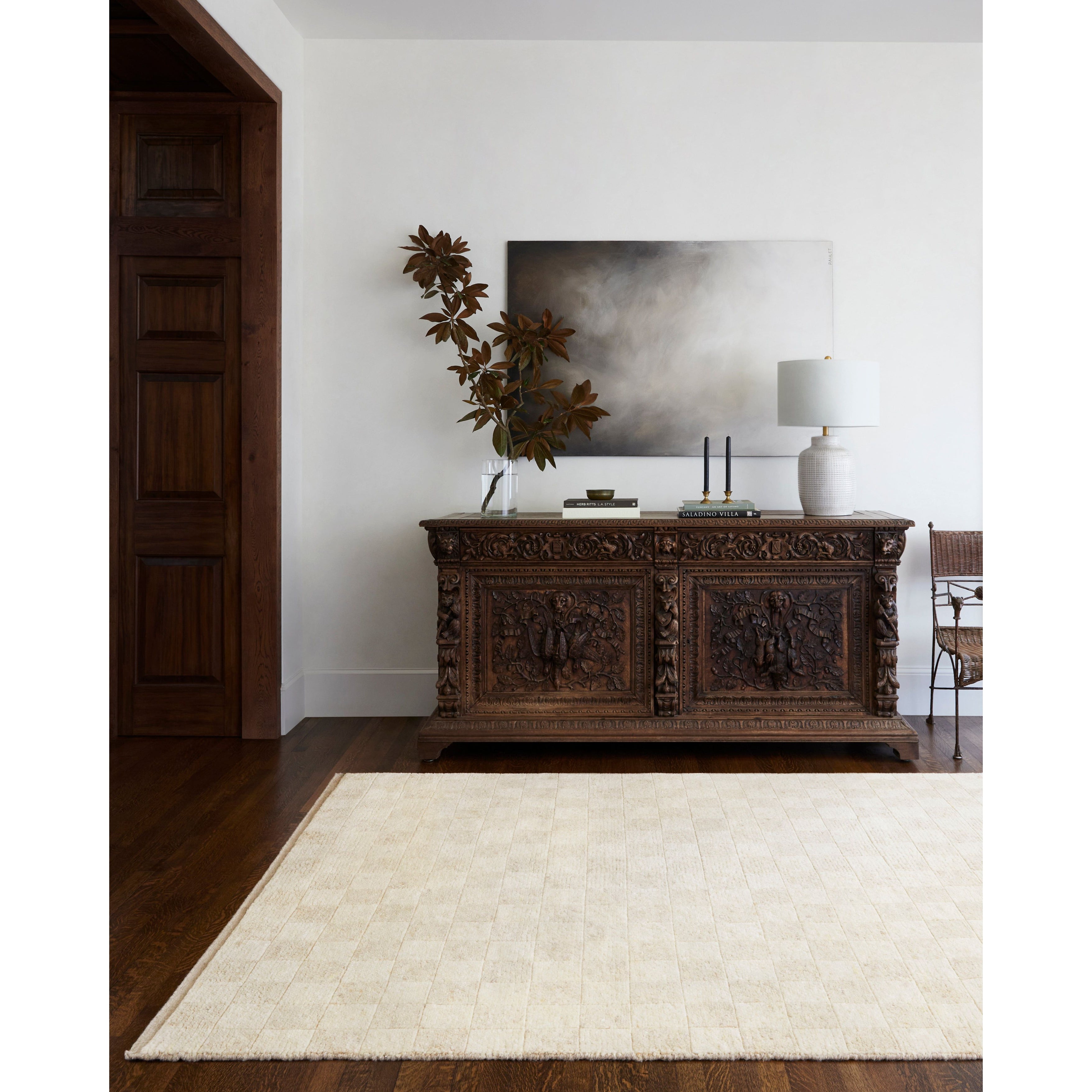 100% Wool Amethyst Home provides interior design, new home construction design consulting, vintage area rugs, and lighting in the Boston metro area.