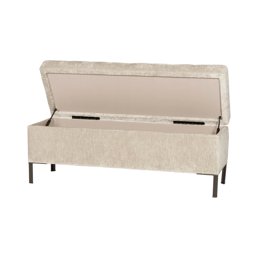 We love the stylish storage this Jaxon Upholstered Chest by Cisco Home provides to families. The perfect piece to store your extra blankets, toys, or other household items!