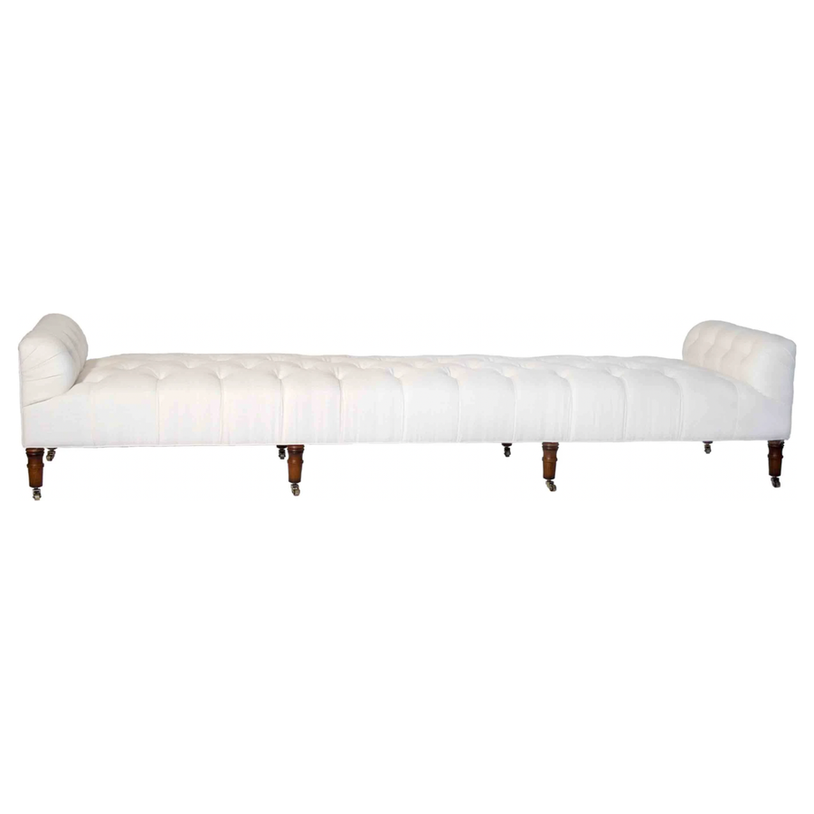 This JD Field Bench Upholstered is a glorious, tufted field bench on casters with leaps of old world meets modern style!  A design collaboration between Cisco Home x John Derian.  