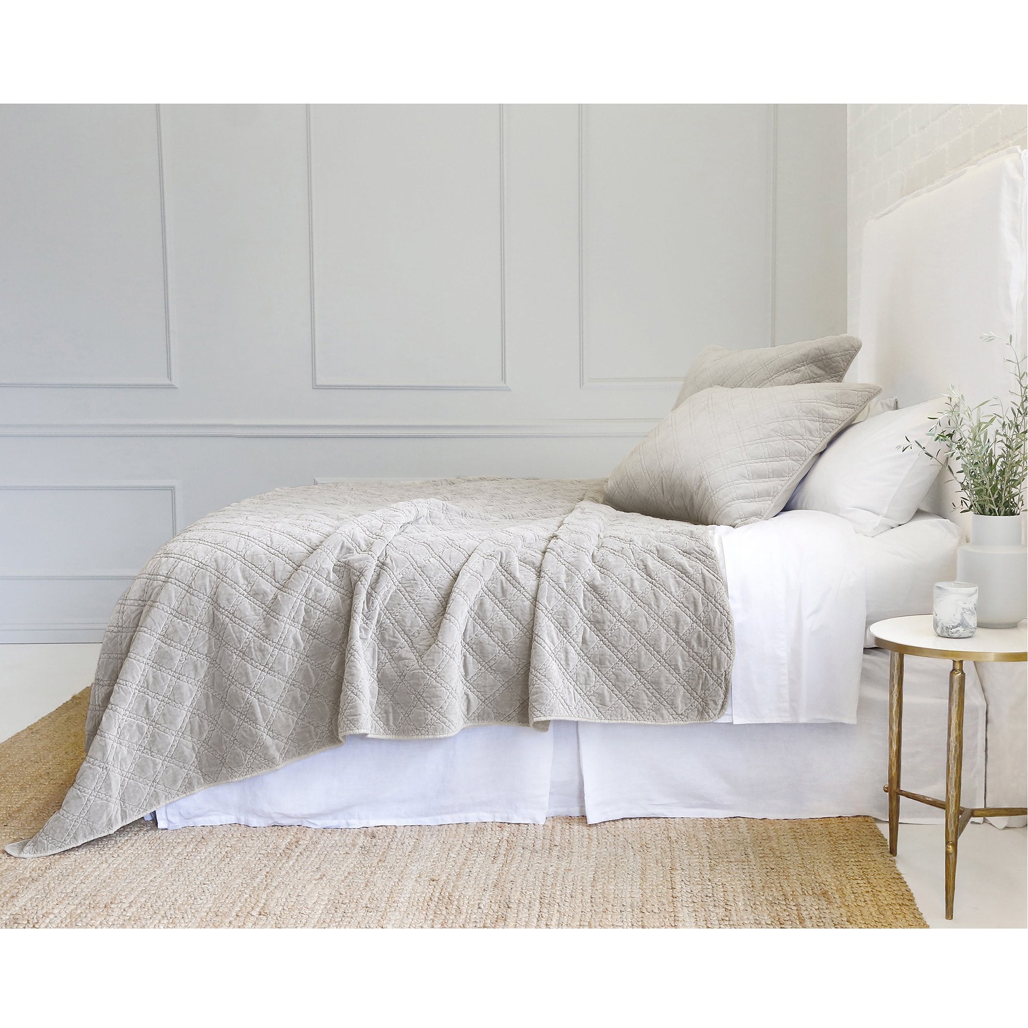 The Brussels Coverlet Bedding Taupe by Pom Pom at Home is a grand and sophisticated line that has a diamond quilted pattern on the front, made of 100% stone washed cotton velvet. Available in several soft, stone washed colors.  100% cotton velvet Machine wash cold; tumble dry low; warm iron as needed Do not bleach